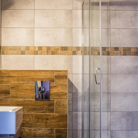 Pastelowy 3* Treptower Deep